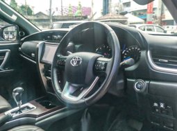Toyota Fortuner 2.4 VRZ AT 2018 5