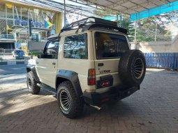 Mobil Daihatsu Taft 1990 dijual, Jawa Timur 4