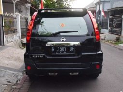 Mobil Nissan X-Trail 2010 2.0 M/T dijual, Jawa Timur 3