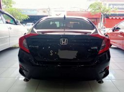 Mobil Honda Civic 2017 terbaik di Jawa Timur 5