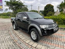 Jual mobil bekas murah Mitsubishi Triton EXCEED 2014 di Riau 1