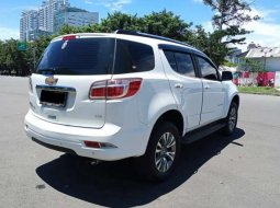Jual mobil Chevrolet Trailblazer LTZ 2017 bekas, DKI Jakarta 4