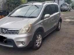 Dijual mobil bekas Nissan Livina X-Gear, Banten  1