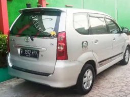 Jual Toyota Avanza G 2011 harga murah di Jawa Timur 2