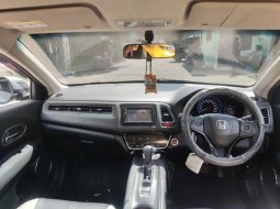 Mobil Honda Civic 2015 E CVT terbaik di Jawa Timur 3