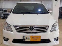 Jawa Tengah, Toyota Kijang Innova 2.5 G 2013 kondisi terawat 2