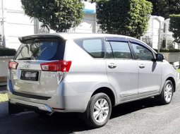 Jual mobil bekas murah Toyota Kijang Innova V 2016 di Jawa Timur 3