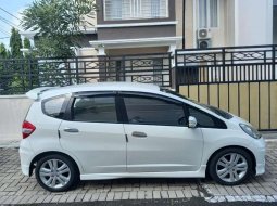 Jawa Timur, jual mobil Honda Jazz RS 2012 dengan harga terjangkau 3