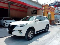 Jual mobil Toyota Fortuner VRZ 2017 bekas, Jawa Timur 6