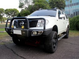 Nissan Navara 2.5 Double Cabin 2014 Putih 2