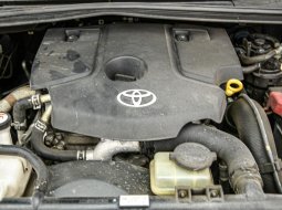 Toyota Kijang Innova Q 2019 Hitam 4