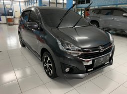 DAIHATSU AYLA R DELUXE 2019 AT , KM 7rb , Dp 19jt , BERGARANSI !!! 2