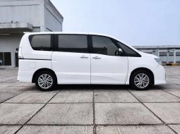 Mobil Nissan Serena 2017 Autech dijual, DKI Jakarta 3