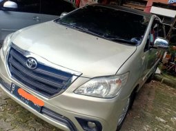 Mobil Toyota Kijang Innova 2012 G dijual, DKI Jakarta 1