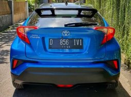 Mobil Toyota C-HR 2018 terbaik di Jawa Barat 3
