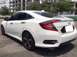 Honda Civic ES 1.5L Turbo Sedan 1.5 AT 2018 5