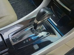 Jual mobil bekas murah Honda Accord VTi 2017 di DKI Jakarta 16