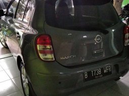 Mobil Nissan March 2012 XS terbaik di Jawa Tengah 2