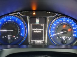 Toyota Camry 2.5 V 2016 Black On Biege Mulus Terawat TDP 65Jt 2