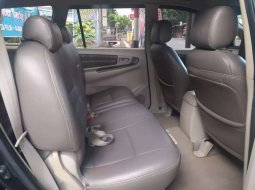 Toyota Kijang Innova 2012 Jawa Tengah dijual dengan harga termurah 4