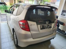 Jual Honda Jazz RS 2009 harga murah di DKI Jakarta 3