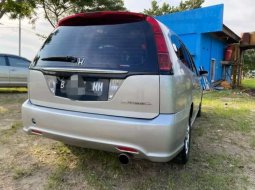 Jual mobil Honda Stream 2005 bekas, Sumatra Barat 5