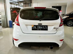 Jual Ford Fiesta Sport 2012 harga murah di Bali 4