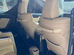 Mobil Toyota Alphard 2015 G dijual, DKI Jakarta 13