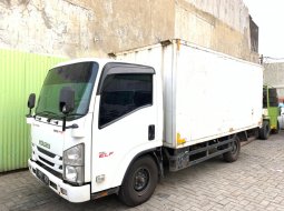 4rd L 125ps ada3 Isuzu elf engkel LONG NLR71L box besi 2018 cde NLR 71 2