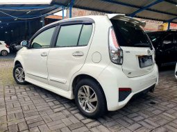 Jual Daihatsu Sirion 2015 harga murah di Jawa Tengah 8
