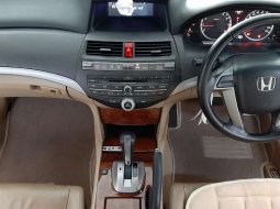 Dijual mobil bekas Honda Accord 2.4 VTi-L, Jawa Timur  2