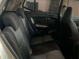 Jual mobil bekas murah Toyota Agya 2014 di Bali 6