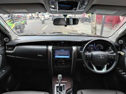 Jawa Timur, Toyota Fortuner VRZ 2019 kondisi terawat 5