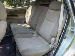 Mobil Toyota Kijang Innova 2011 G dijual, Jawa Barat 5