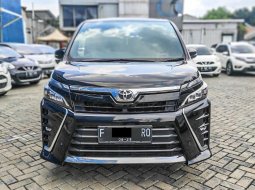 Toyota Voxy CVT 2018 Hitam 6