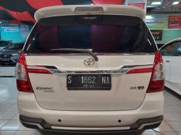 Jual cepat Toyota Kijang Innova 2.5 G 2014 di Jawa Timur 11