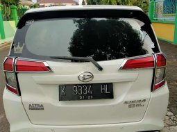 Mobil Daihatsu Sigra 2017 R dijual, Jawa Tengah 9