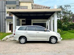 Jual mobil bekas murah Toyota Kijang Innova G Luxury 2012 di Jambi 10