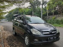 Jual cepat Toyota Kijang Innova V 2005 di Jawa Barat 5