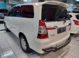 Jual cepat Toyota Kijang Innova 2.5 G 2014 di Jawa Timur 9