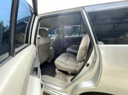Jual mobil bekas murah Toyota Kijang Innova G Luxury 2012 di Jambi 6