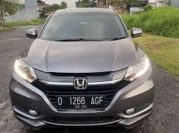 Jual mobil bekas murah Honda HR-V Prestige 2017 di Jawa Barat 1