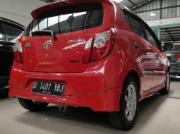 Jual mobil bekas murah Toyota Agya G 2017 di Jawa Barat 4