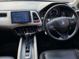Jual mobil bekas murah Honda HR-V Prestige 2017 di Jawa Barat 5