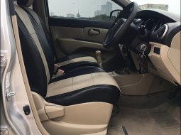 Nissan Grand Livina XV 2016 MANUAL 3