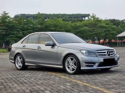 Mobil Mercedes-Benz C-Class 2011 C250 AMG dijual, Jawa Tengah 2