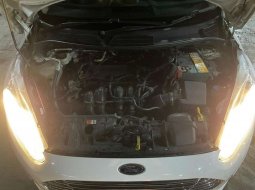 Dijual mobil bekas Ford Fiesta S, Banten  12