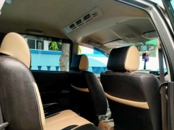 Mobil Daihatsu Xenia 2018 X dijual, Jawa Timur 9