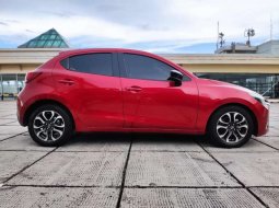 Jual mobil Mazda 2 R AT 2017 bekas, DKI Jakarta 6