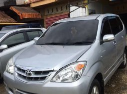 Riau, jual mobil Toyota Avanza G 2010 dengan harga terjangkau 1